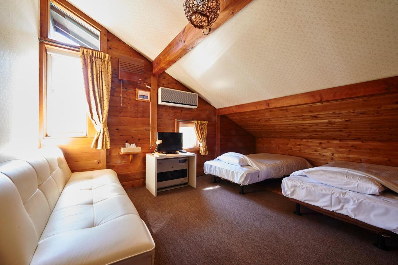 Lake Village Donaludo Pension Kitashiobara Luaran gambar